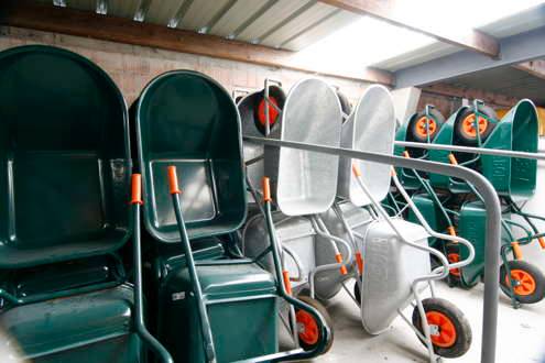 Drie soorten professionele kruiwagens