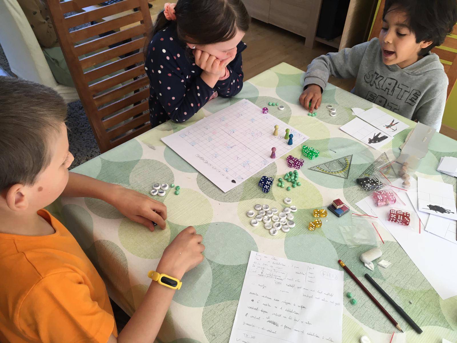 Speel je eigen spel met anderen