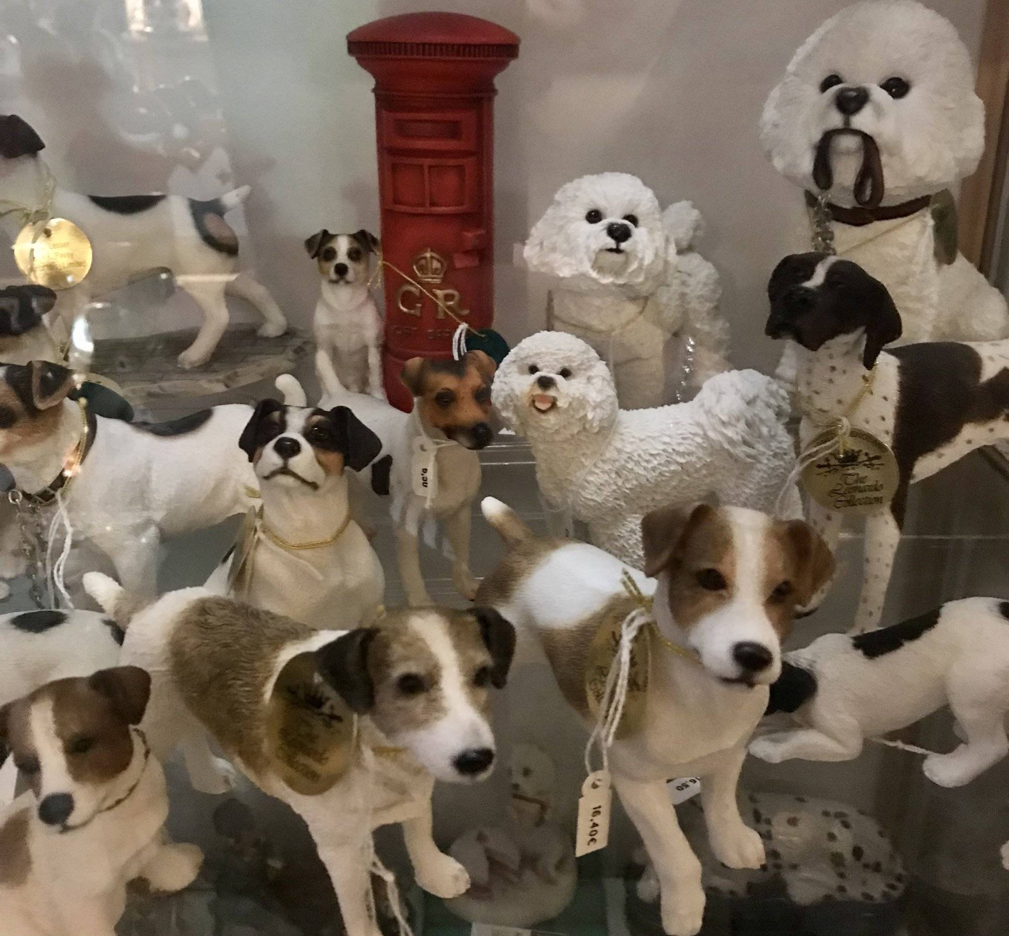 Allerlei honden beeldjes